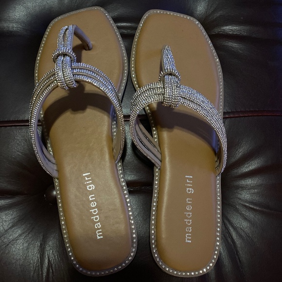 Flips flops - Picture 1 of 2